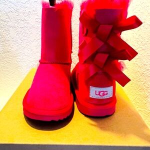 UGGS BAILEY BOW II FIUSHA